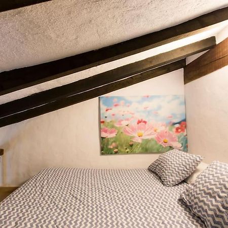 Apartamento, junto al mar Ea Exterior foto